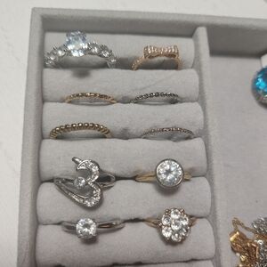 Chic Black and Gold Women's Ring Collection